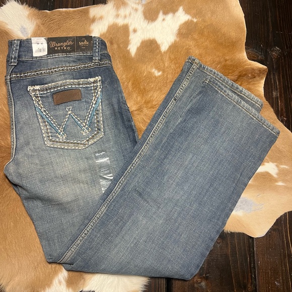 Wrangler Sadie Boot Cut Low Rise Jeans NWT size 11x32 - Picture 1 of 5